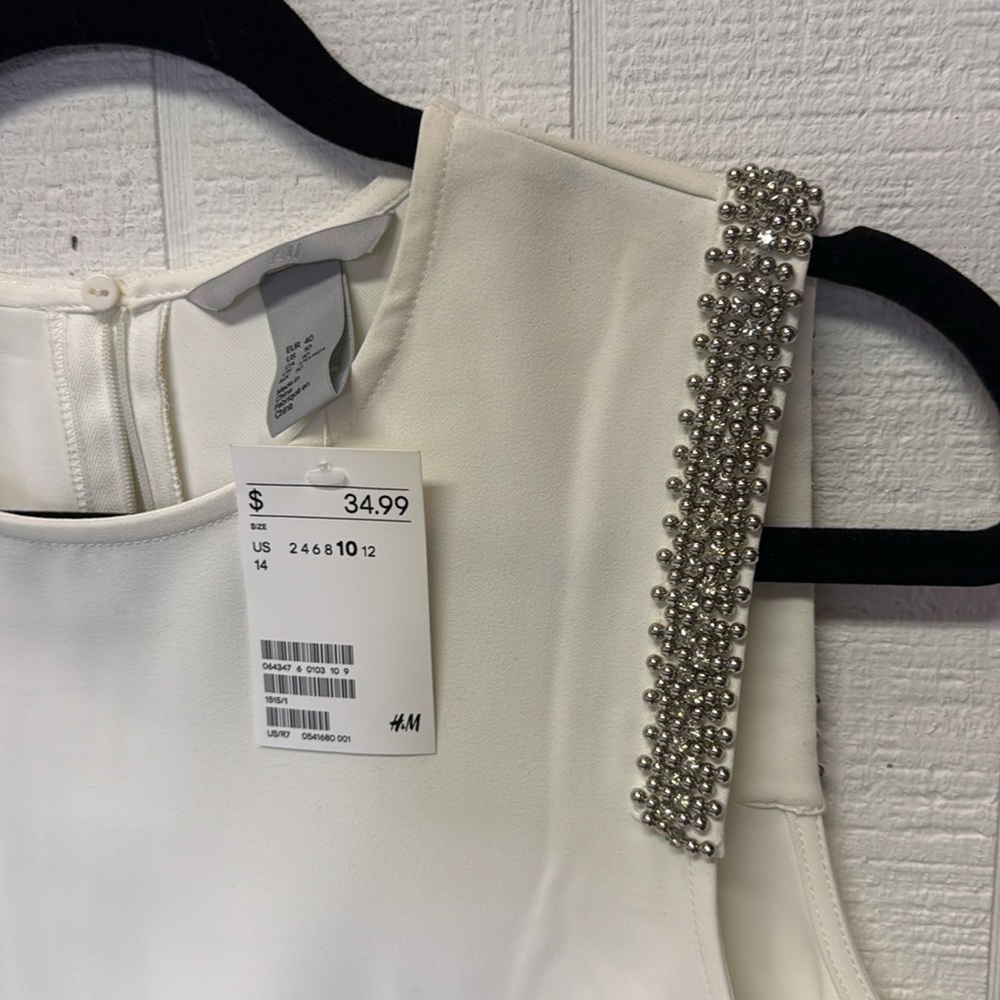 NWT- H&M Tank/ Shell - Picture 2 of 3